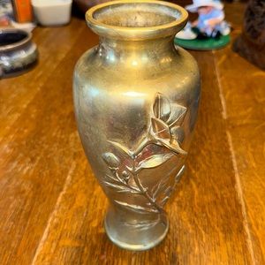 Antique Japanese Heavy Bronze Floral Urn Vase Meiji Period 9.5”